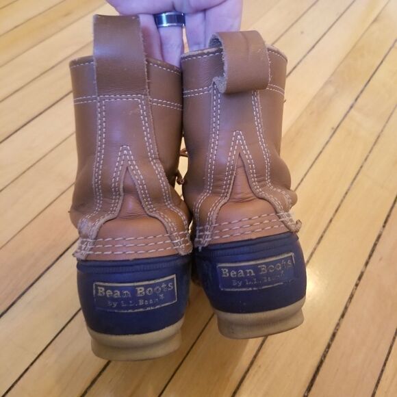 L.L.Bean Original 8" Bean Boots in Tan Navy Waterproof Winter Snow Duck Boots - Picture 6 of 12